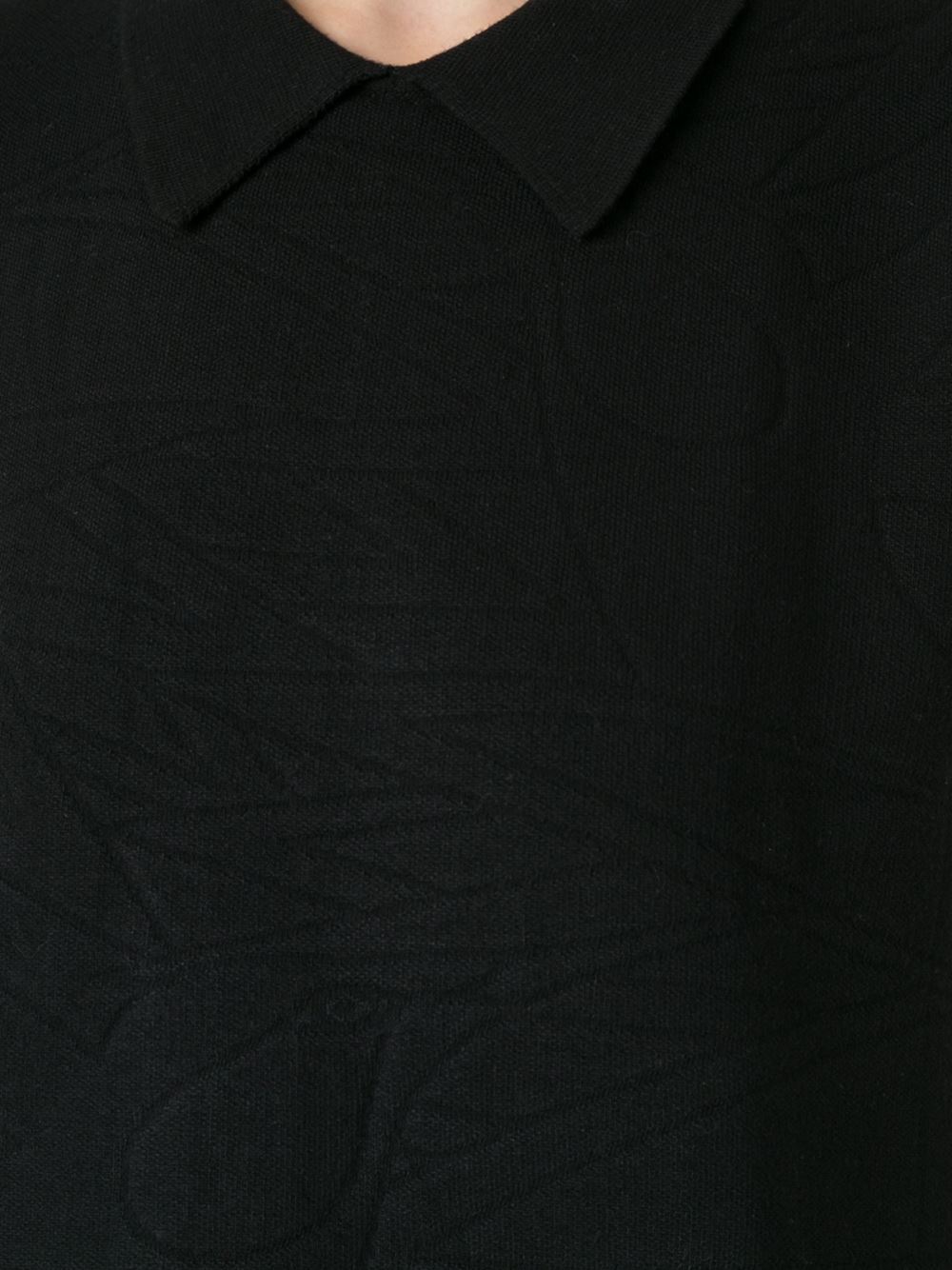 VESTIDO CURTO RELEVO