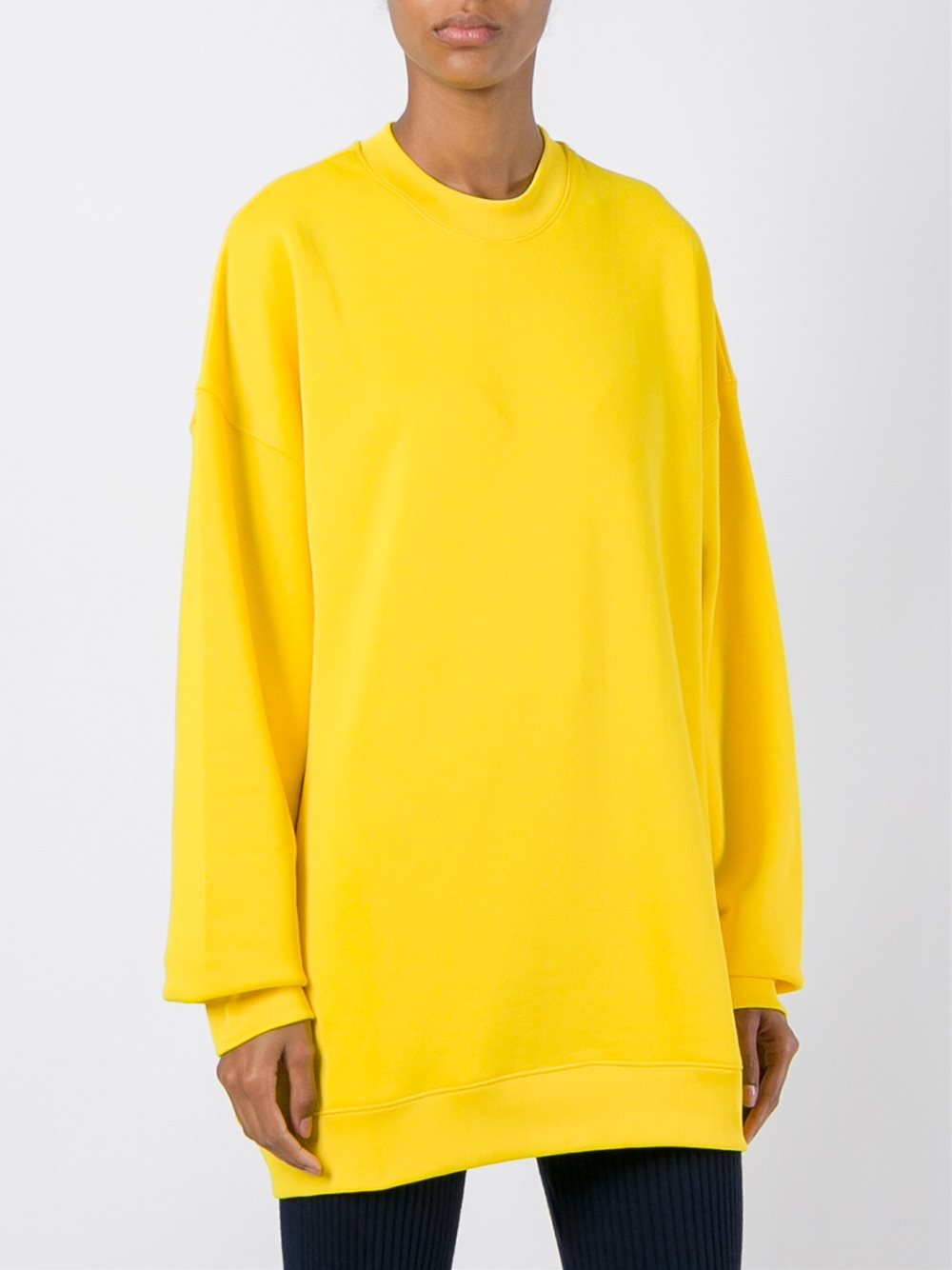 round neck long pullover