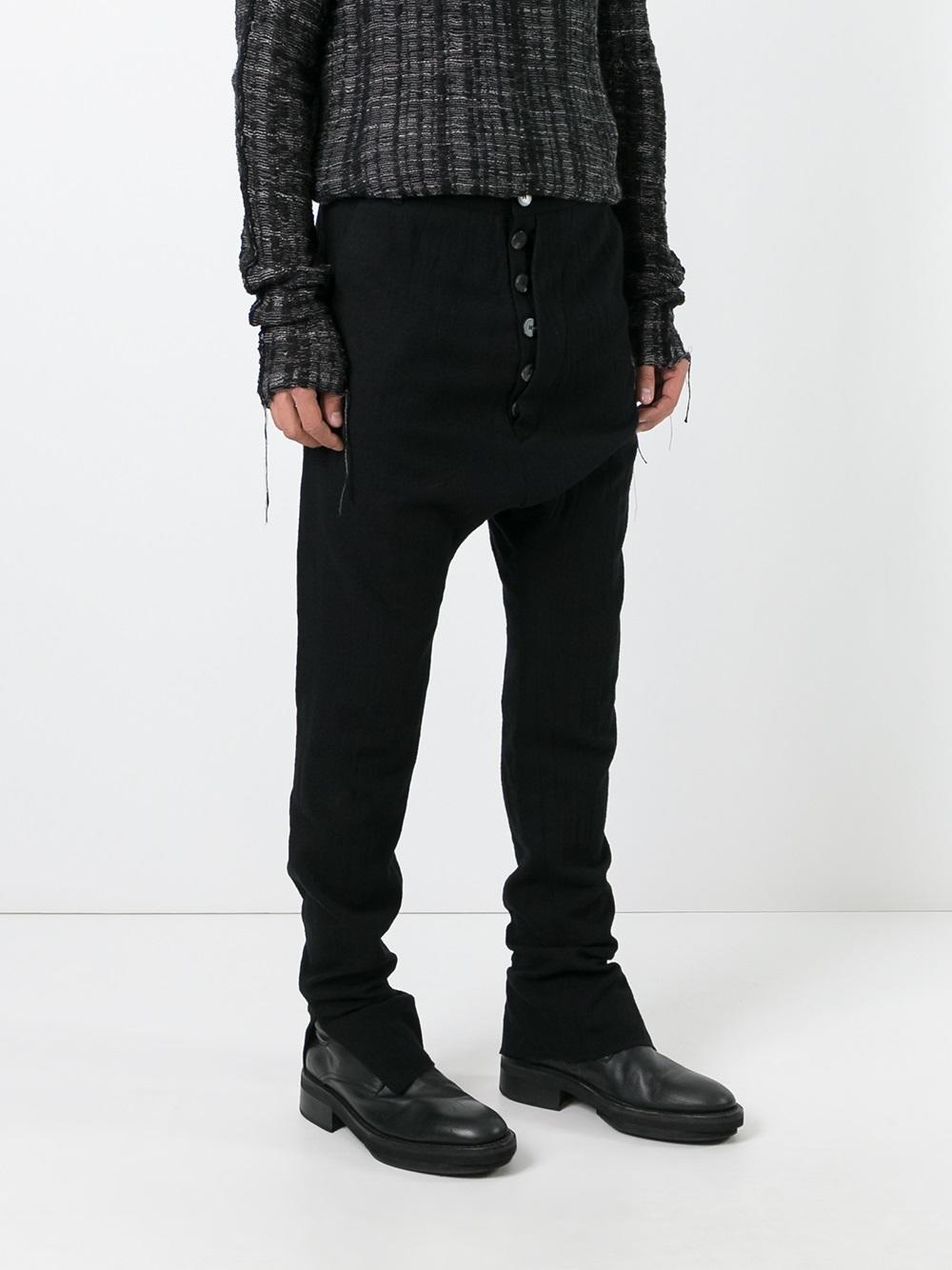 drop-crotch trousers