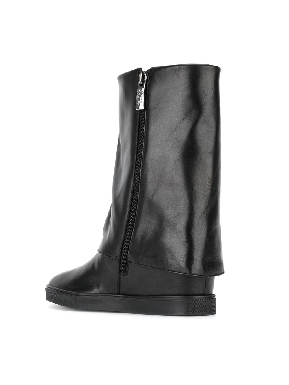 flat zipped boots