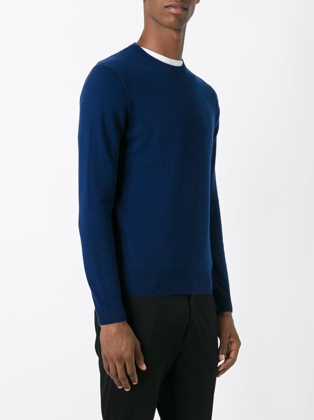 round neck jumper