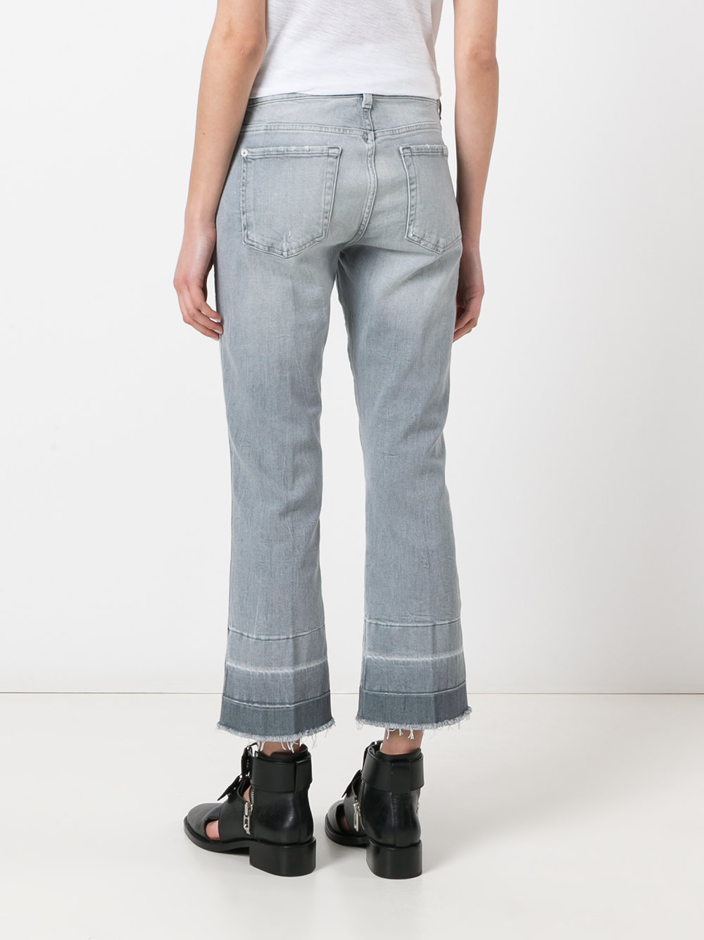 Cropped Boot Unrolled牛仔裤