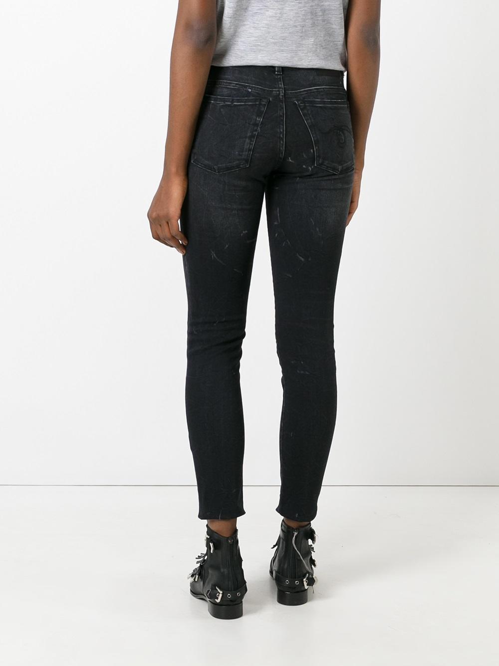 stonewashed skinny jeans