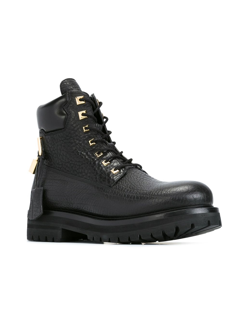 combat boots 