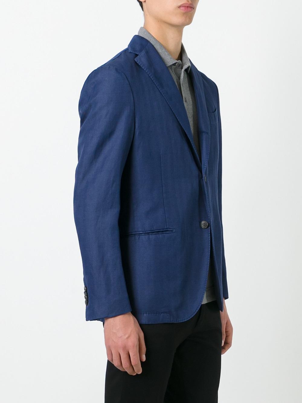 three button blazer 
