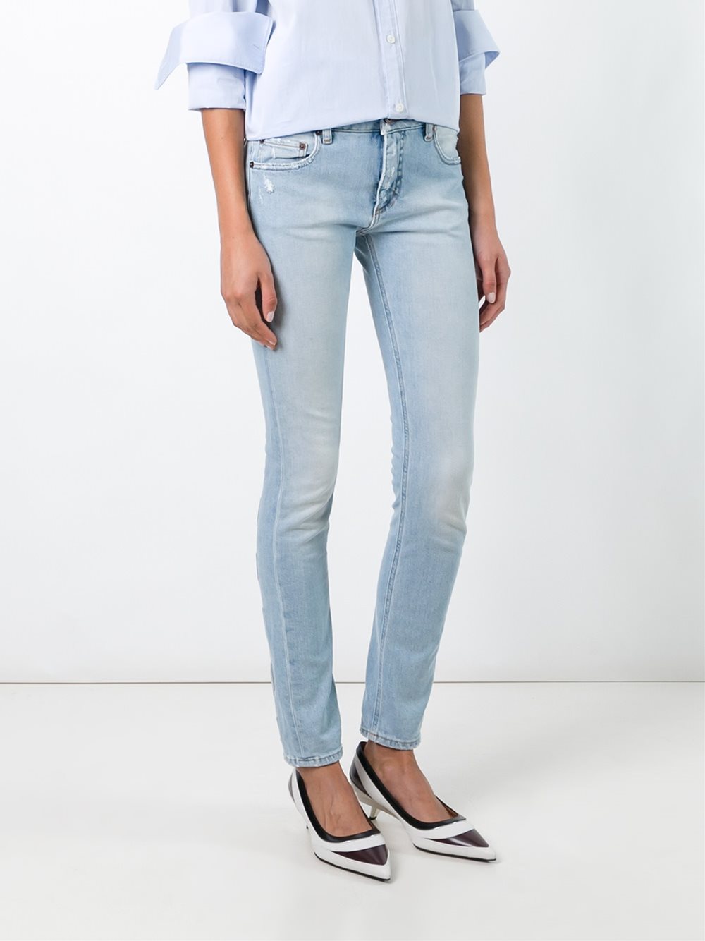 skinny fit jeans