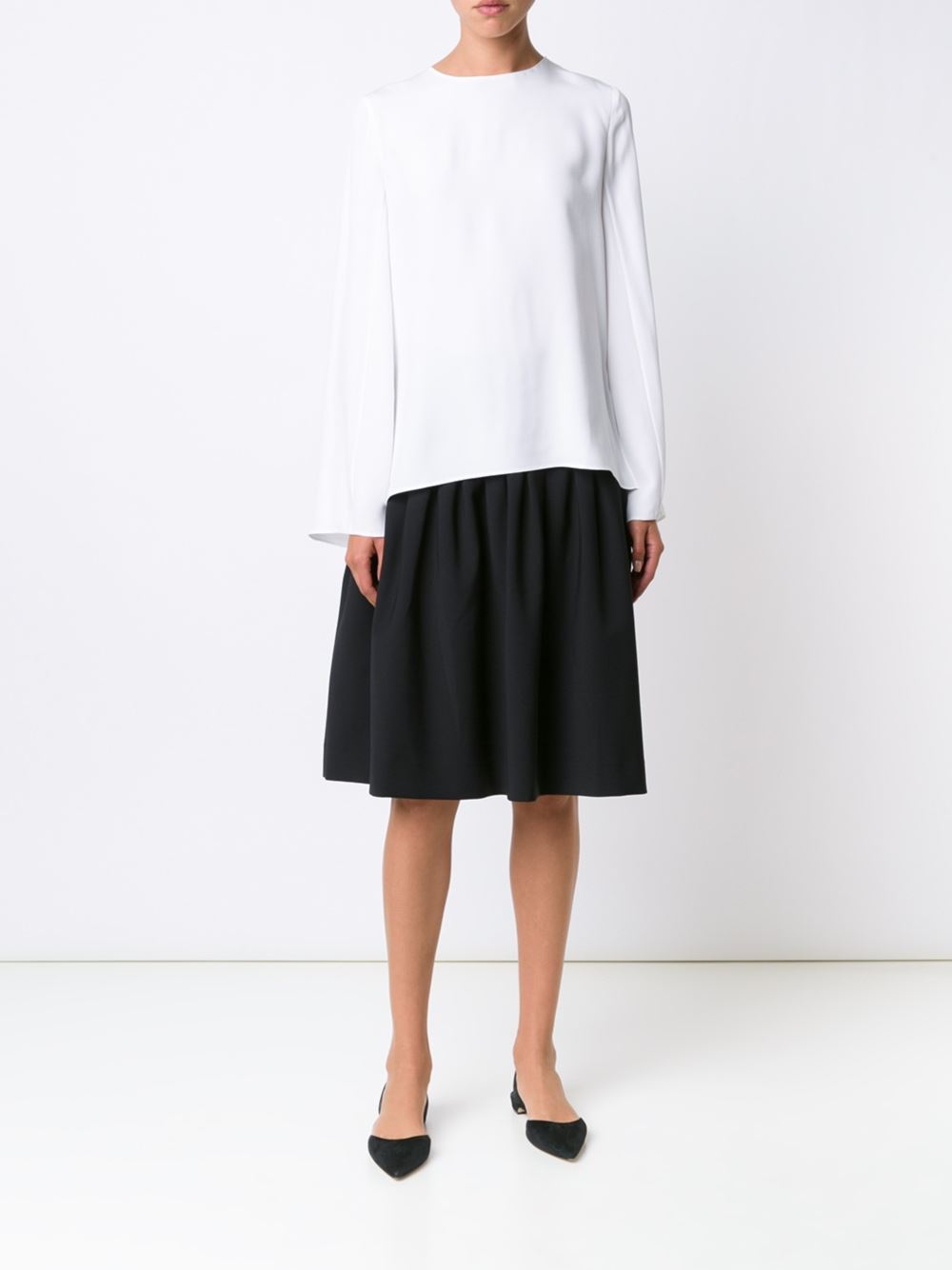 loose fit blouse
