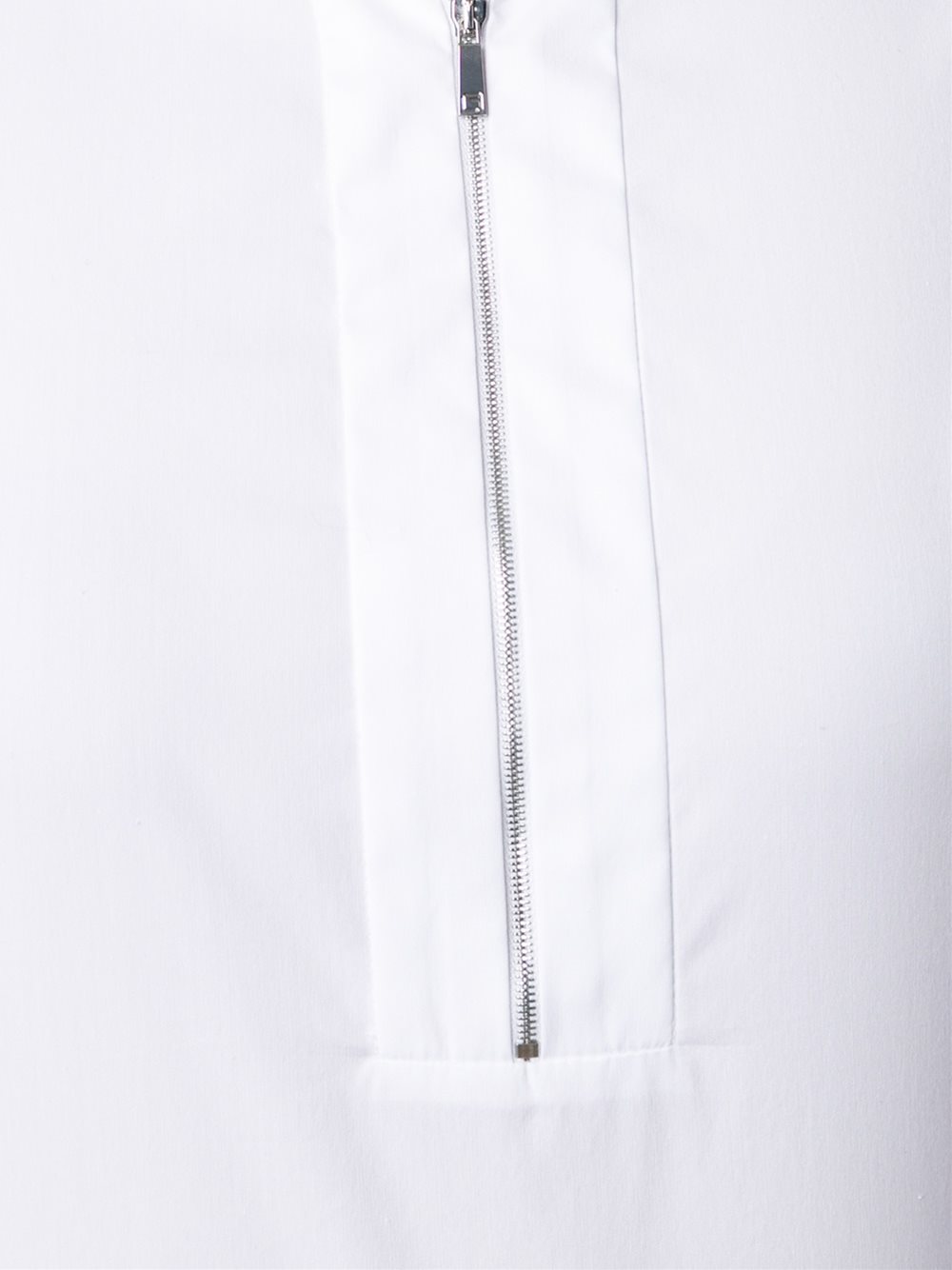 zip up blouse