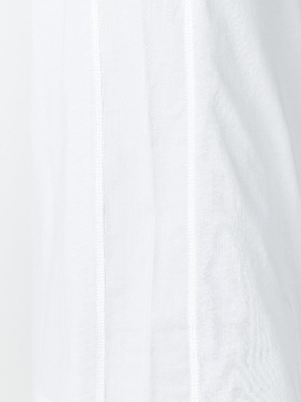 round neck T-shirt
