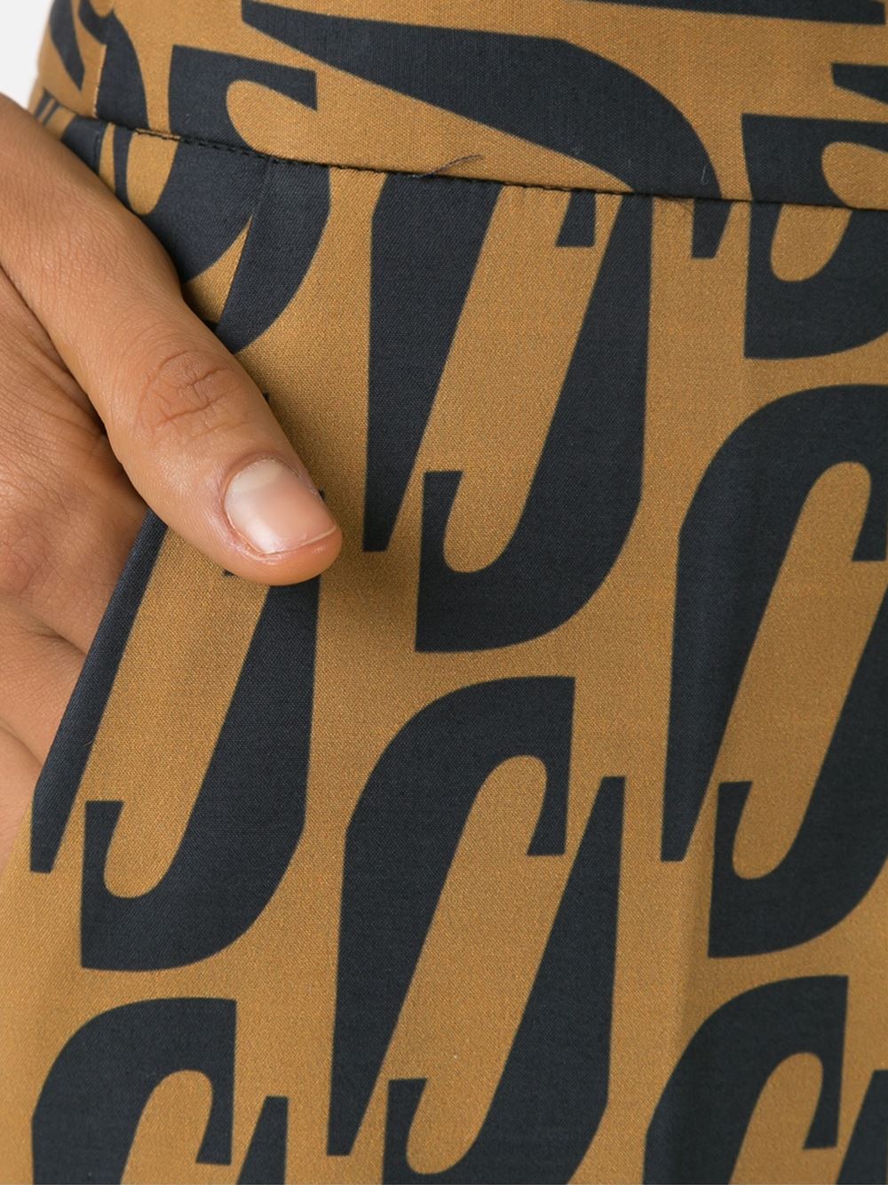 printed straight cropped trousers