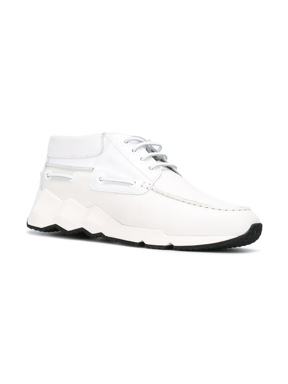 lace up trainers 