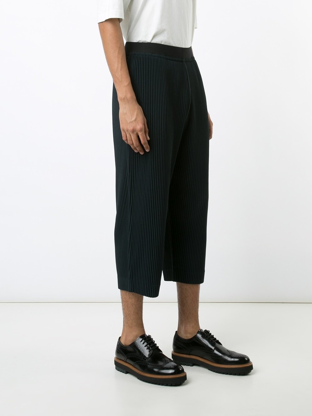 pleated cropped trousers 