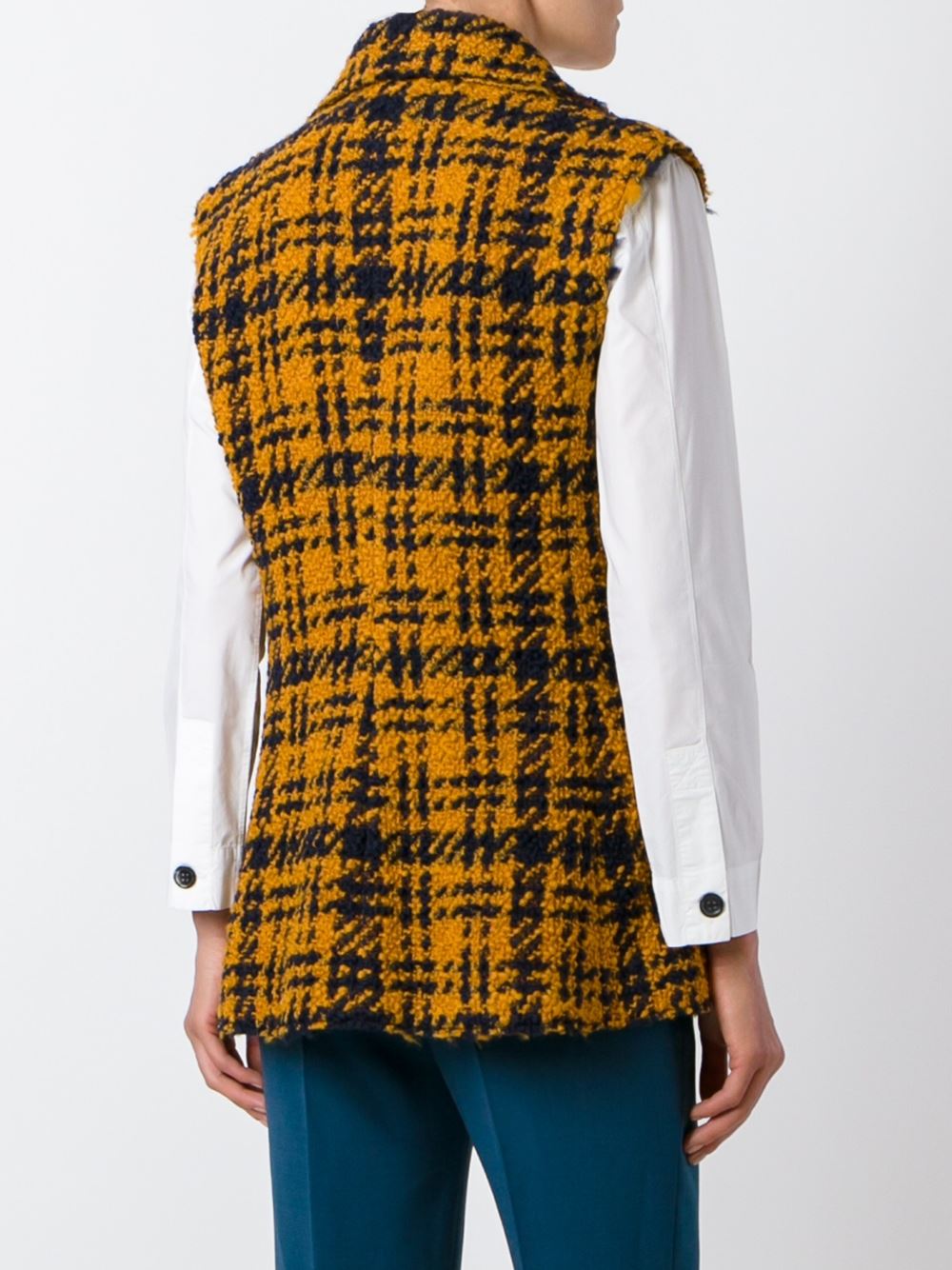 three-dimensional checked sleeveless jacket