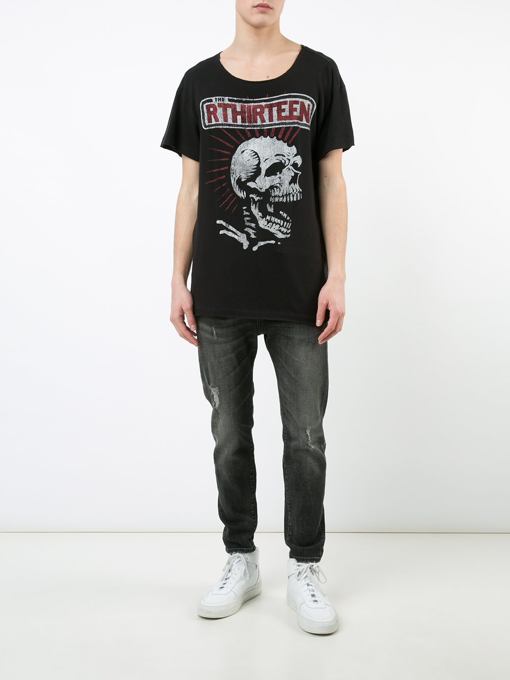ripped skinny jeans