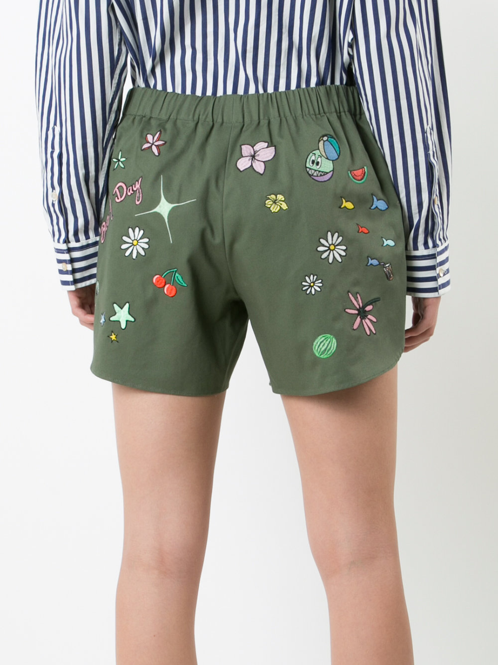 multi-patches shorts
