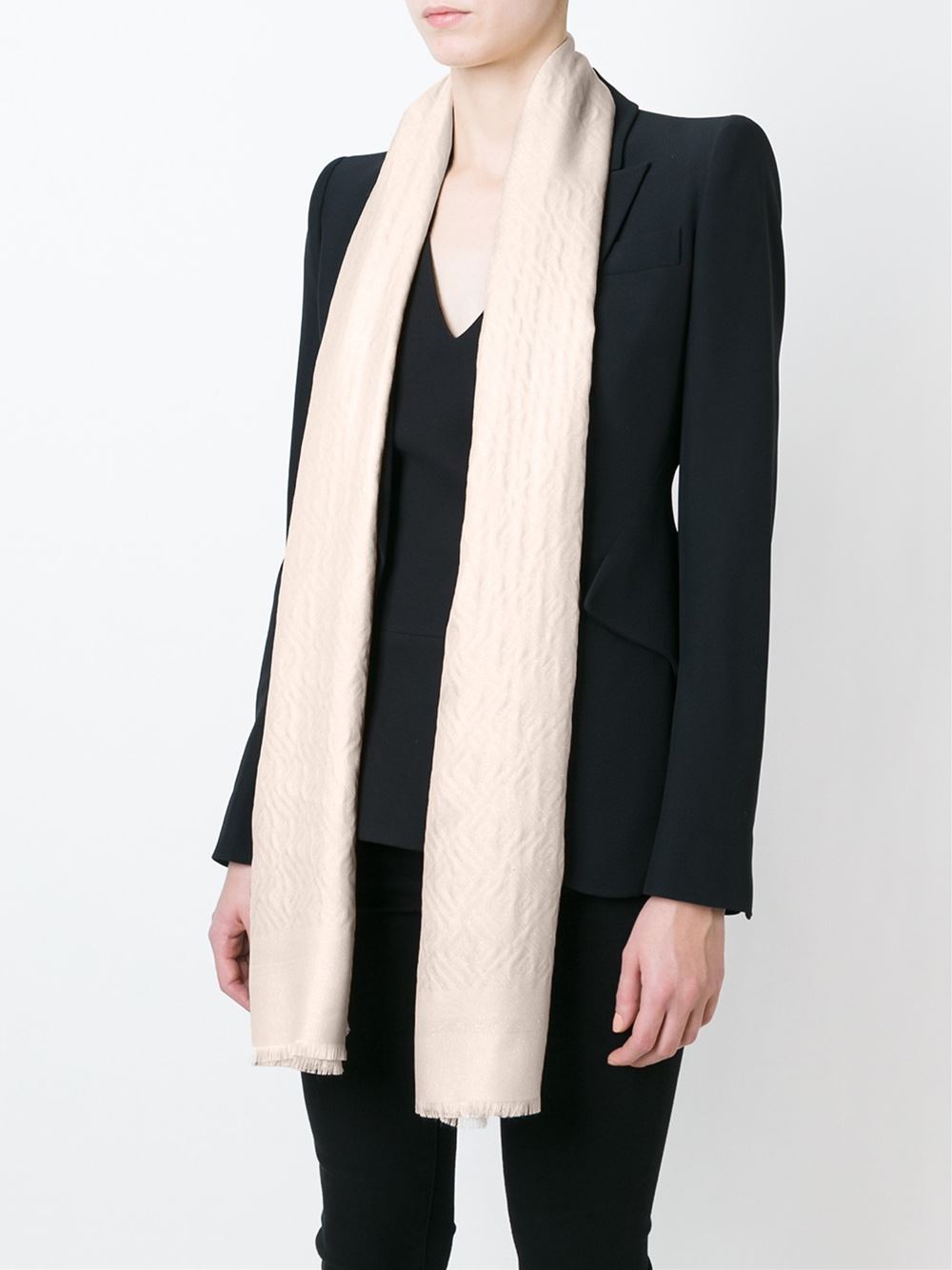 双f标识提花围巾