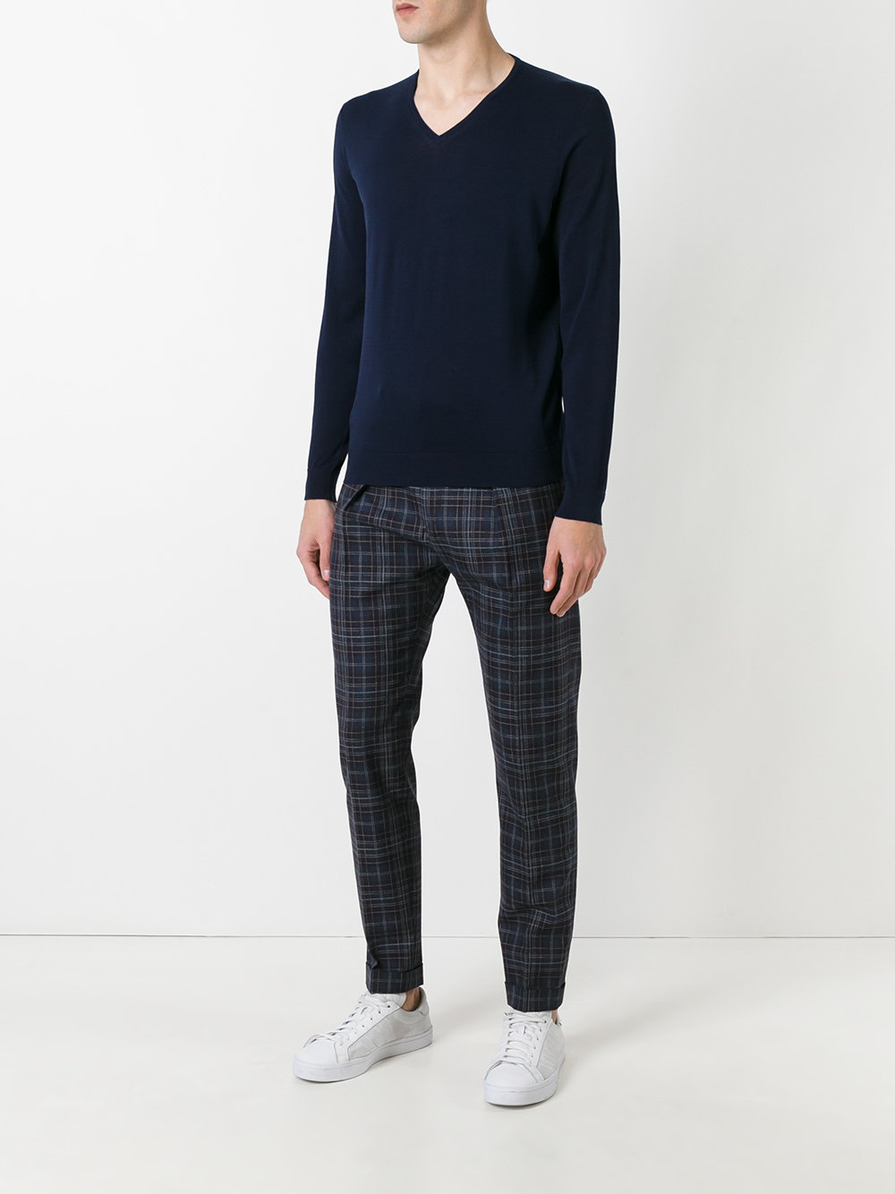 V-neck jumper