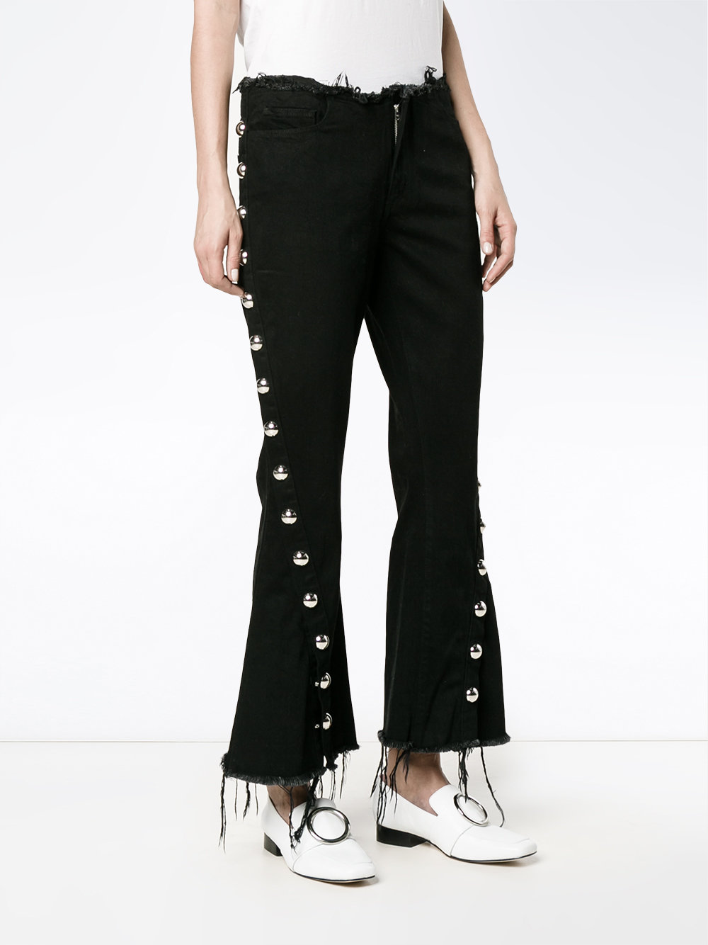 stud-trimmed frayed jeans