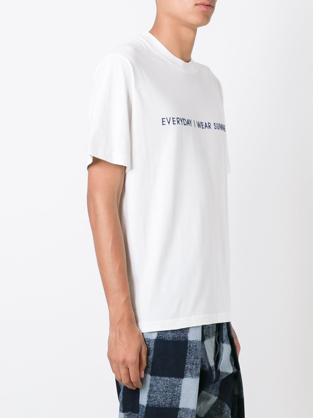 'Everyday I Wear Sunnei'T恤