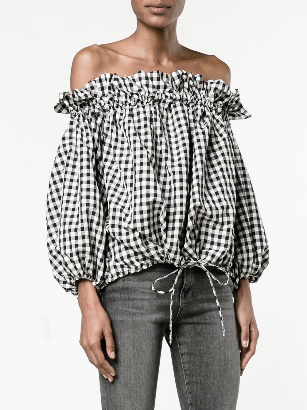 Gingham off-shoulders blouse