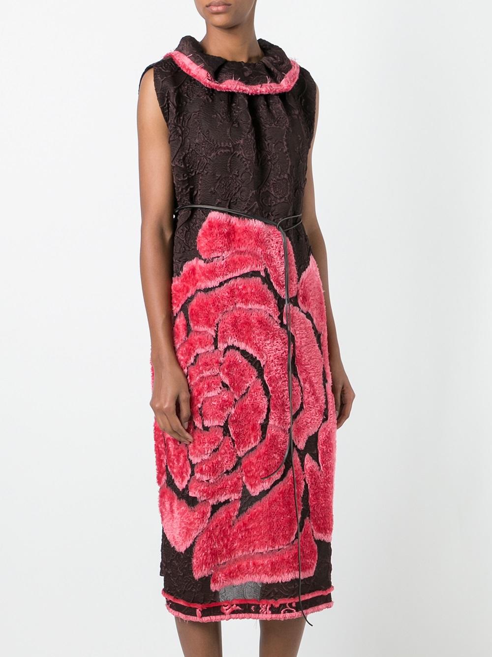 rose print dress