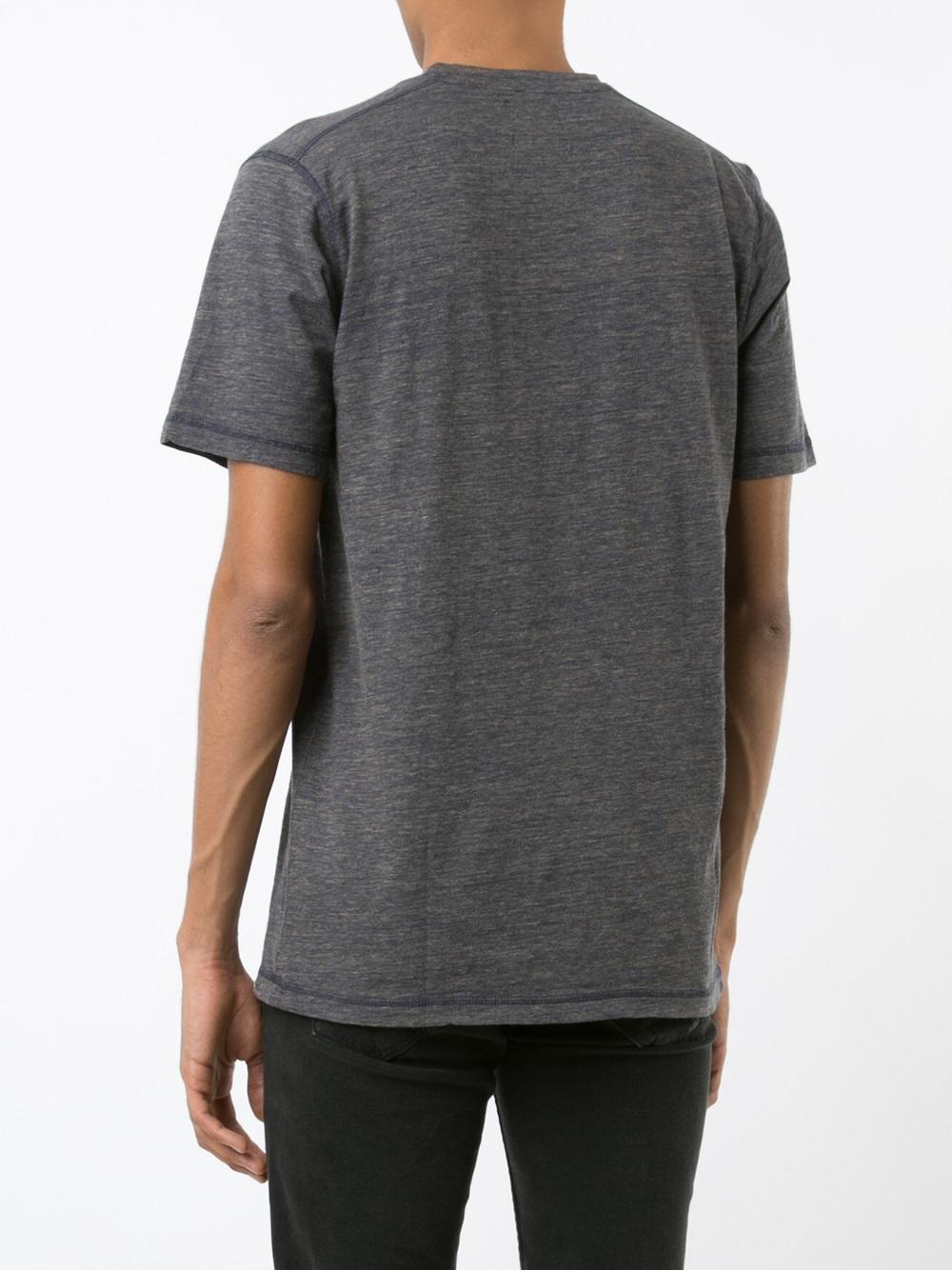 plain T-shirt 