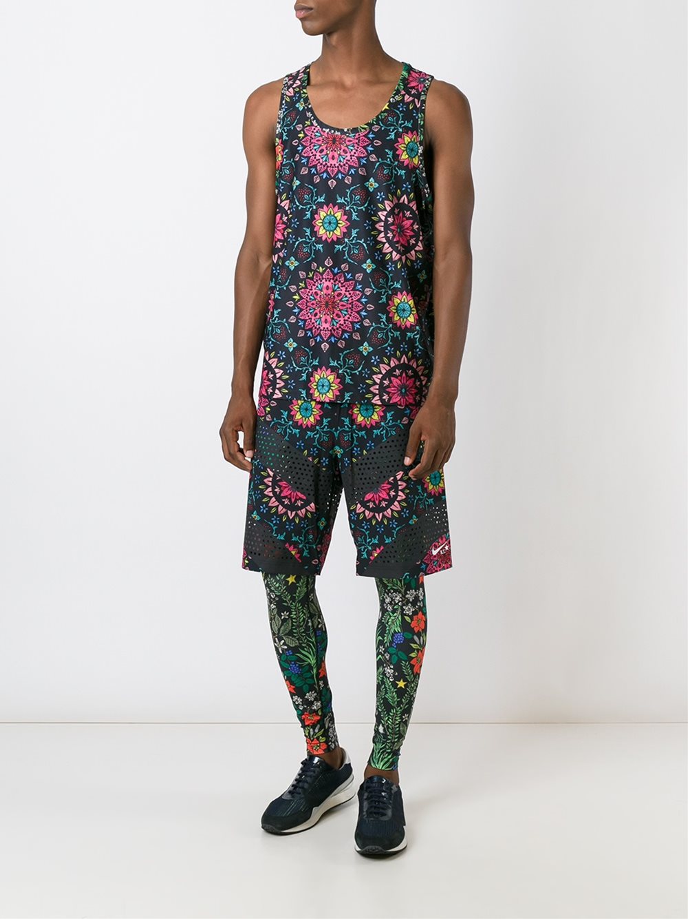 NikeLab x RT kaleidoscope坦克背心