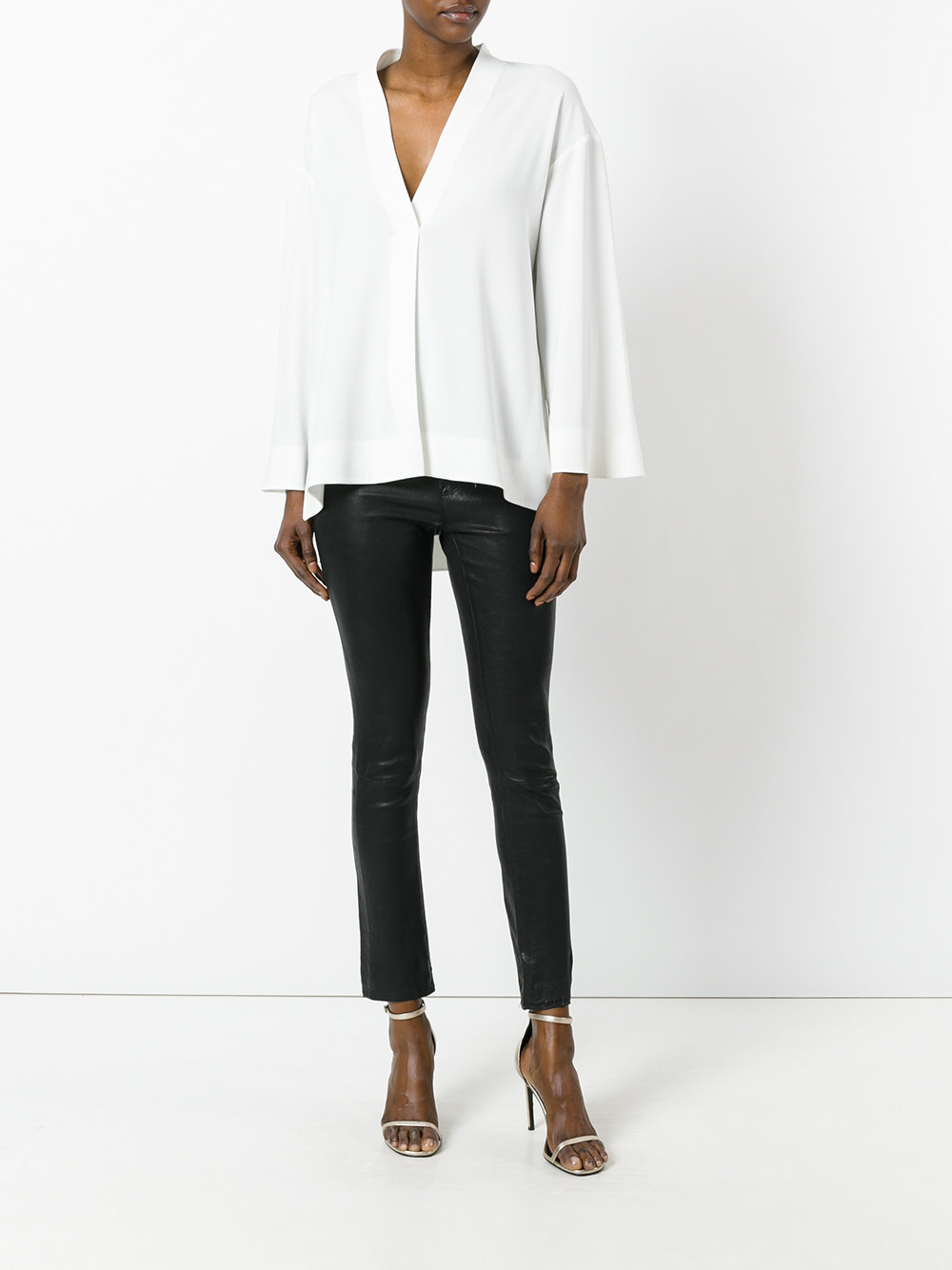 longsleeve V-neck top