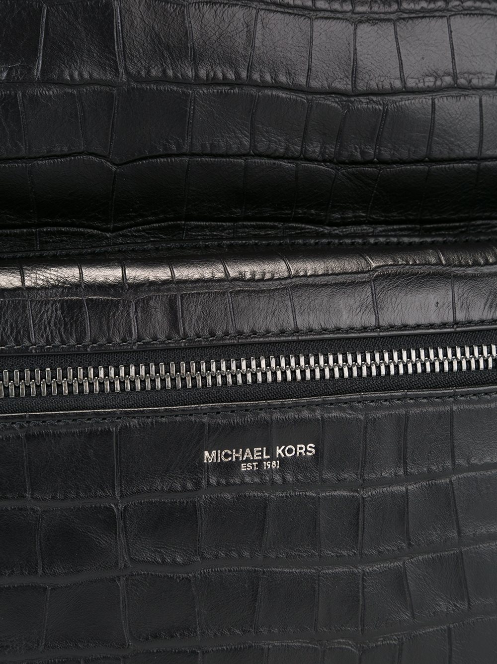 crocodile effect backpack 