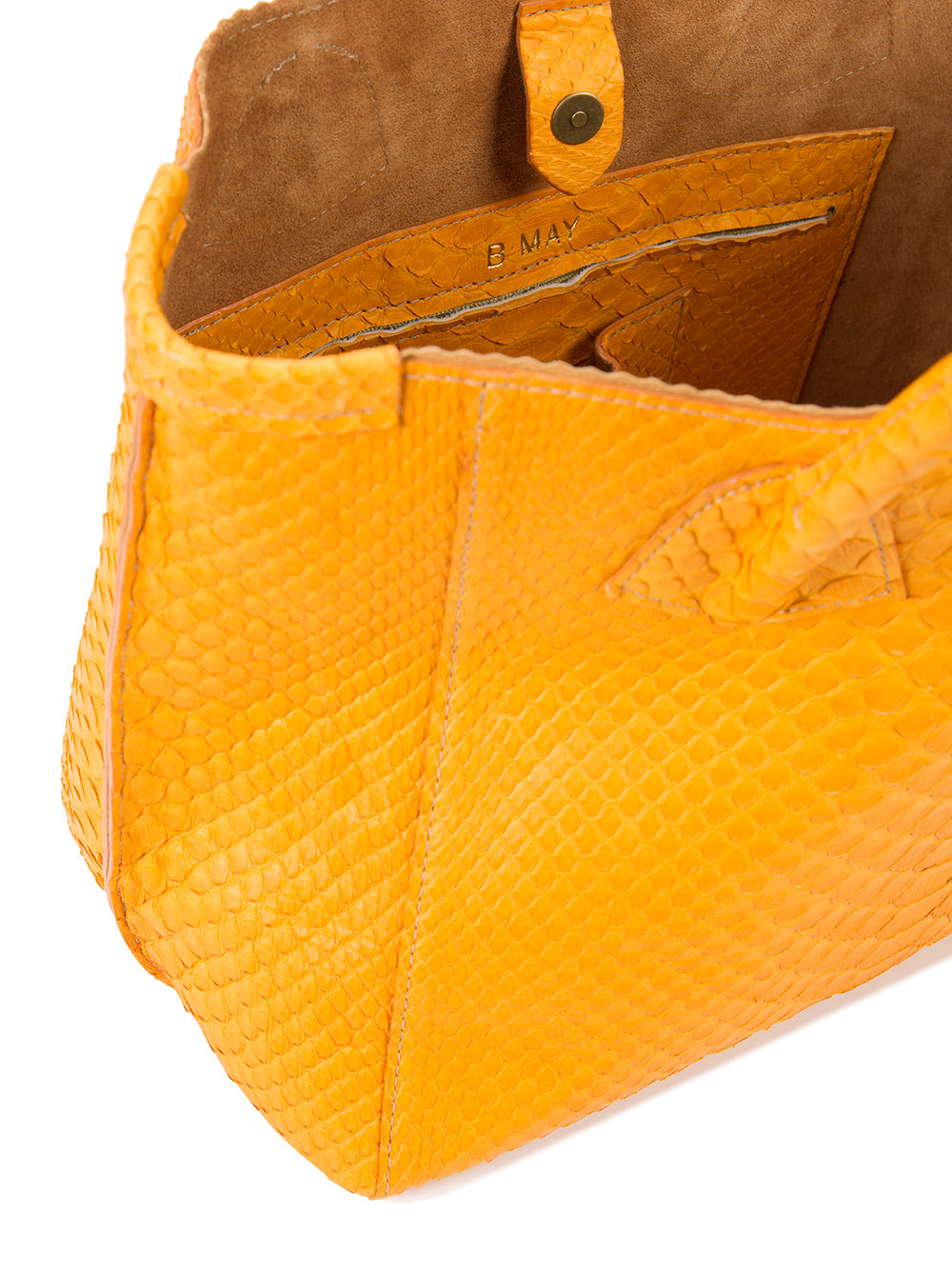 textured tote bag