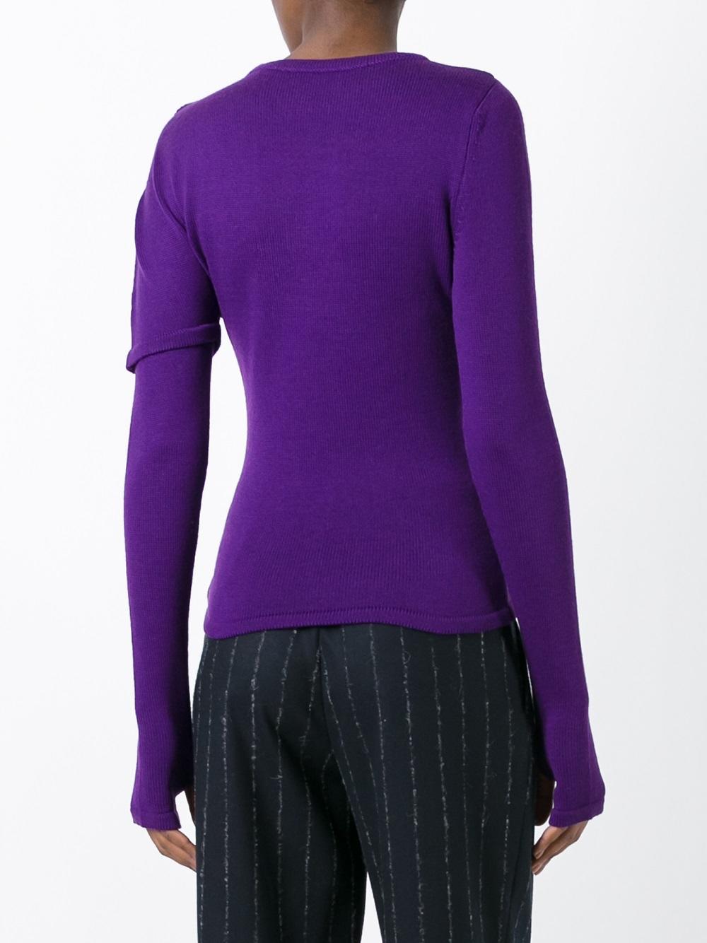 round neck jumper