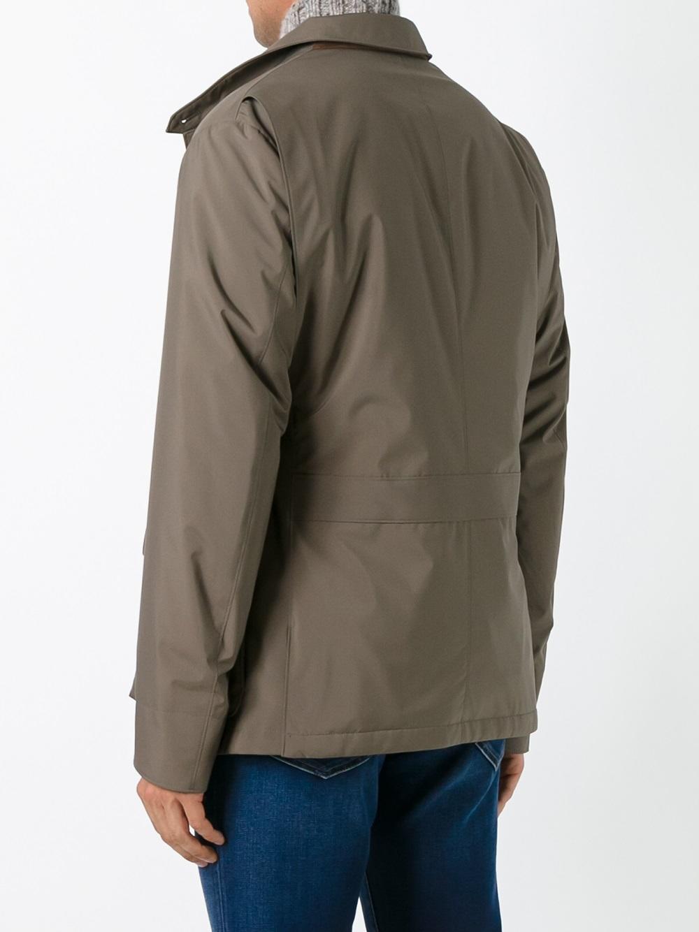 'Traveller' wind breaker