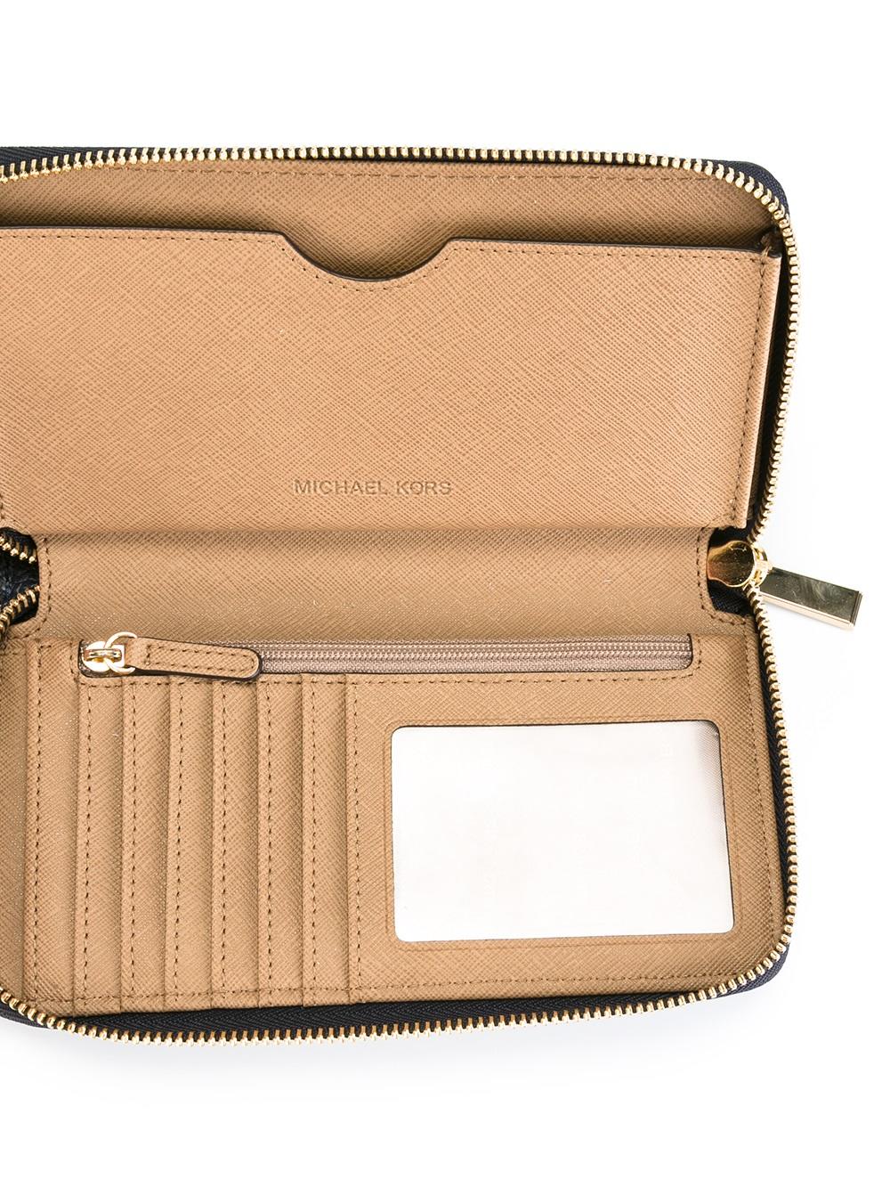 zip around wallet