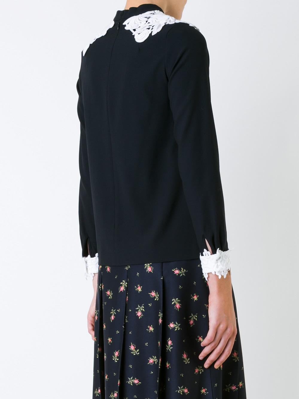 lace detail blouse