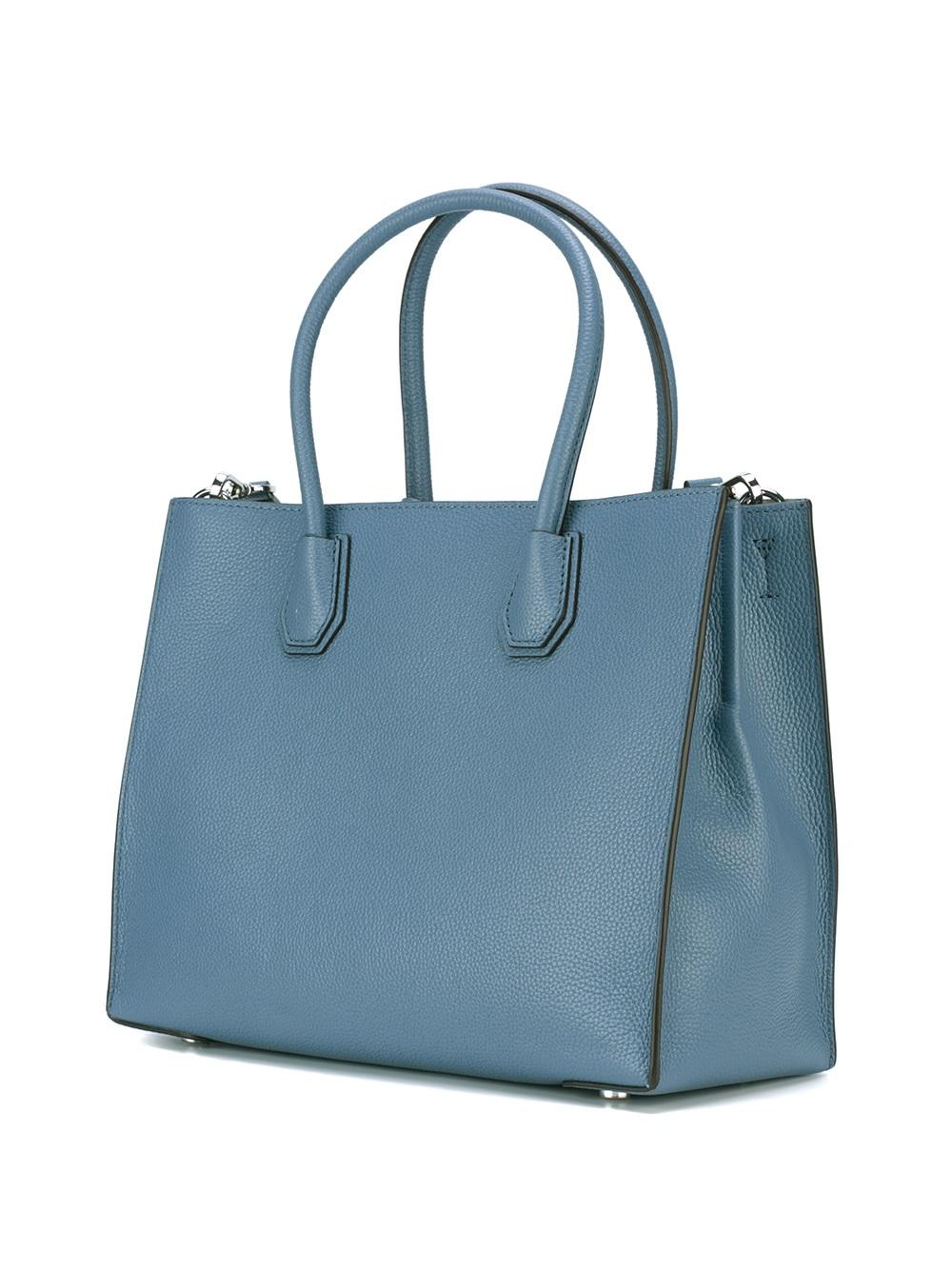 padlock detail shoulder bag