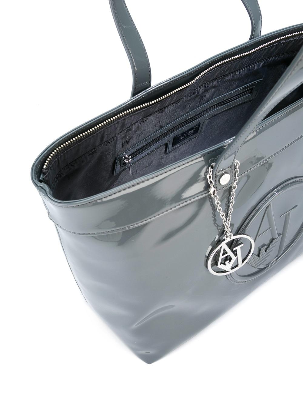 logo embossed shoulder bag