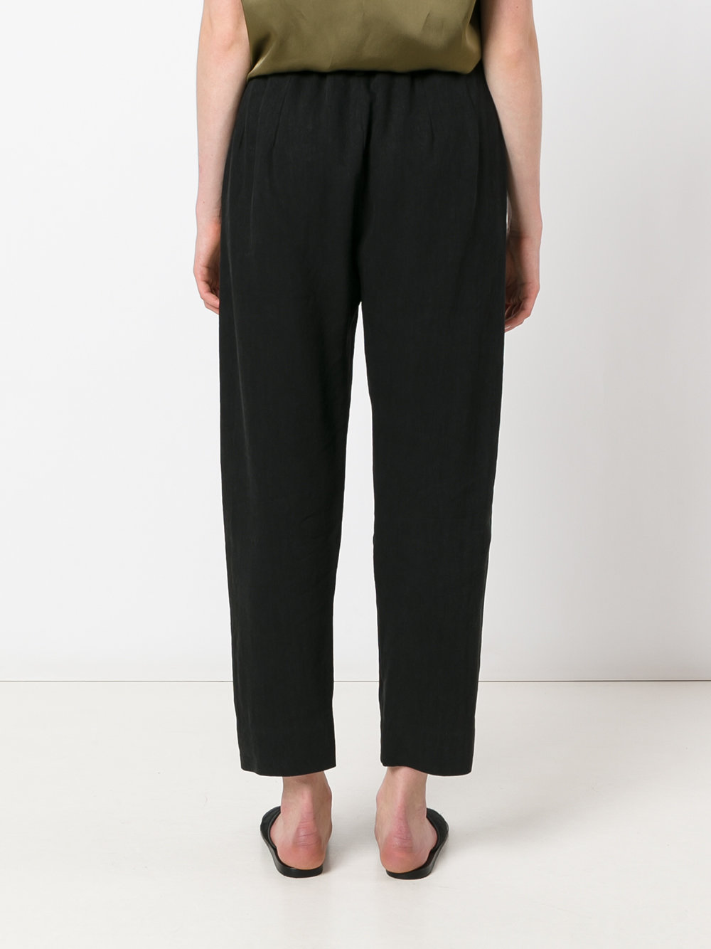 high-rise cropped trousers
