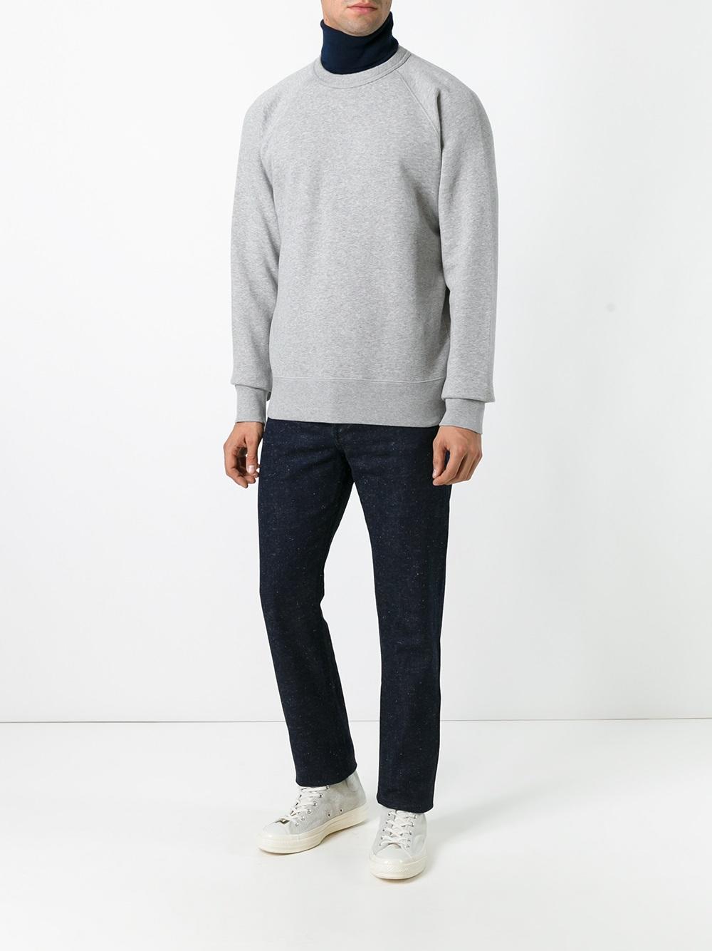 crew neck sweatshirt