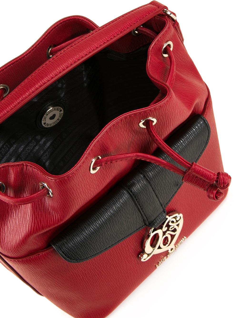 detachable strap bucket tote