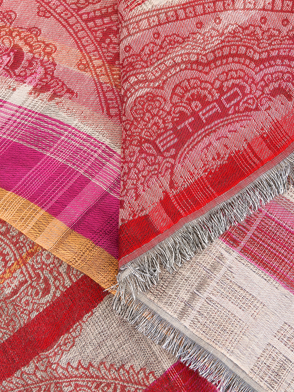 printed scarf 