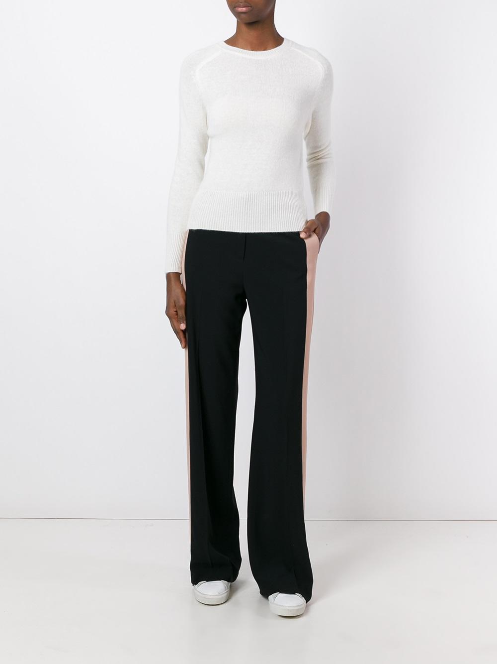 round neck jumper