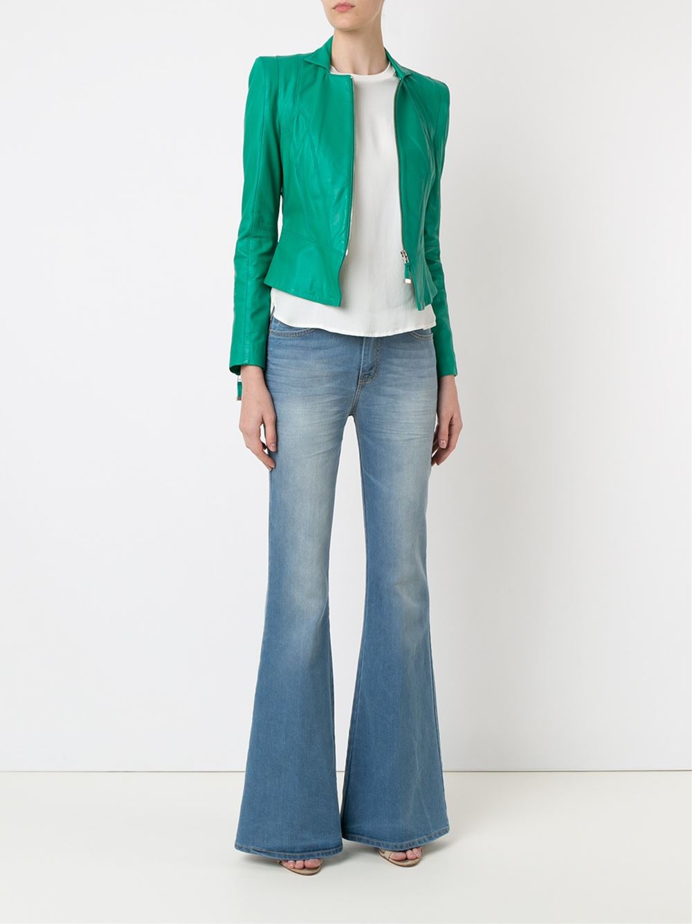 flared jeans