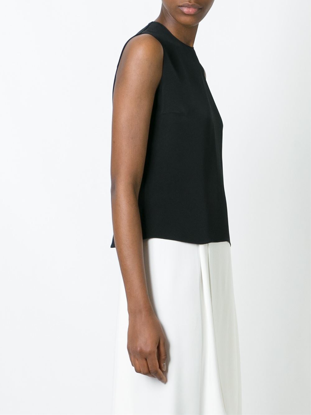 waistband tank top