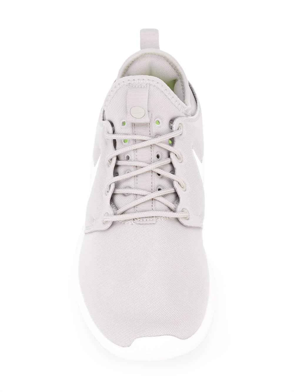 'Roshe Two' sneakers