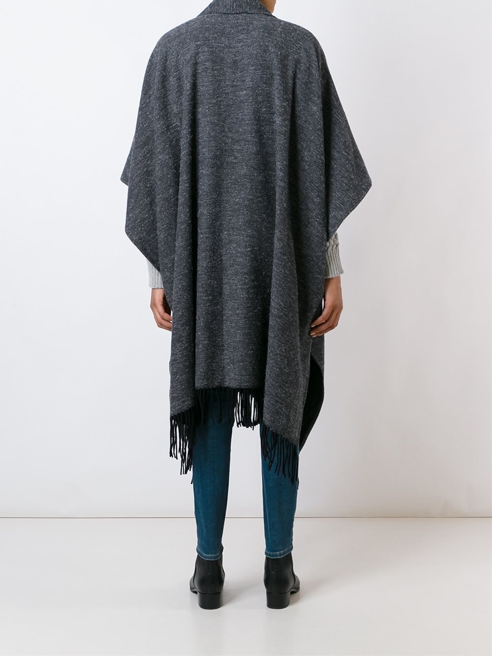 fringed cape 