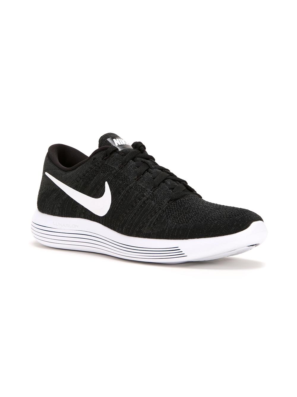 'LunarEpic Low Flyknit'运动鞋