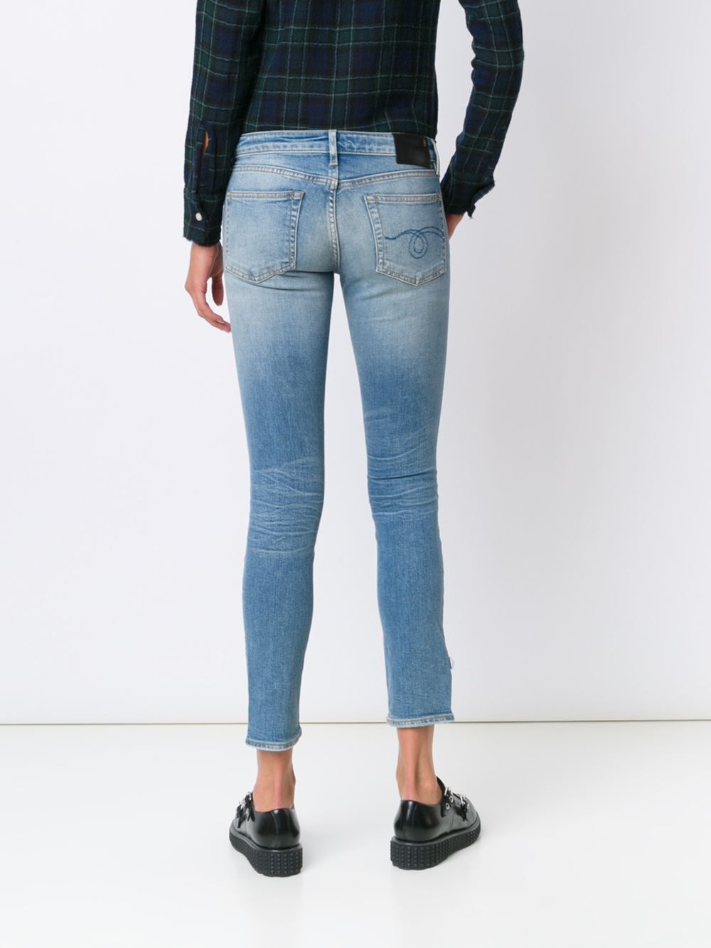 stonewashed cropped jeans