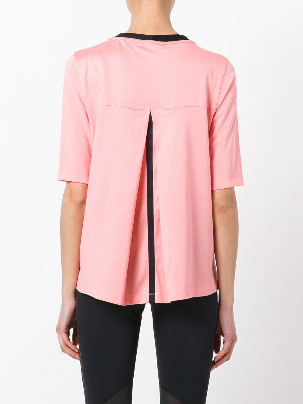 loose-fit T-shirt