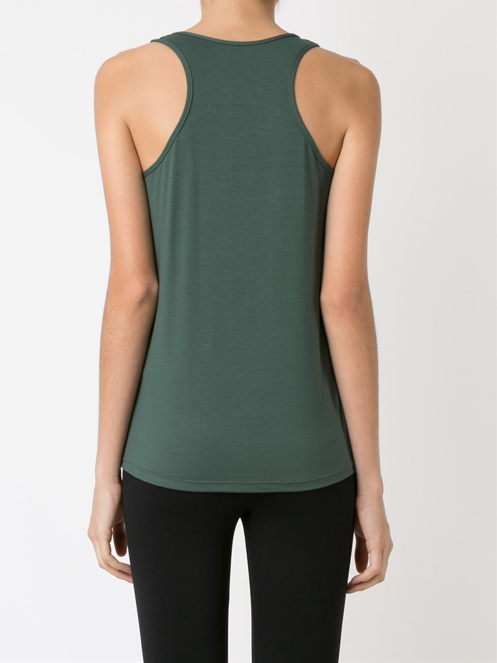 scoop neck tank top