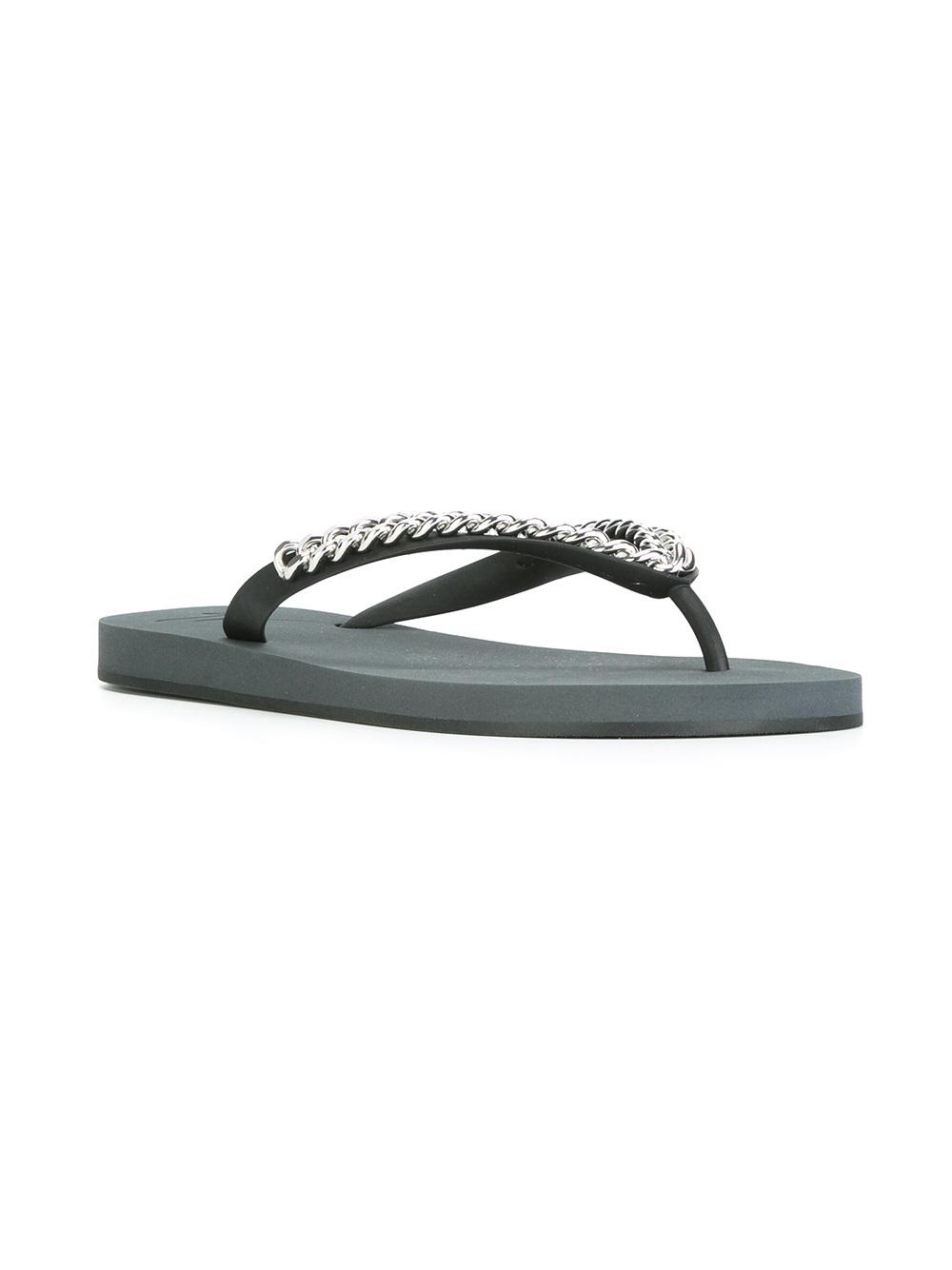 chain detail flip flops